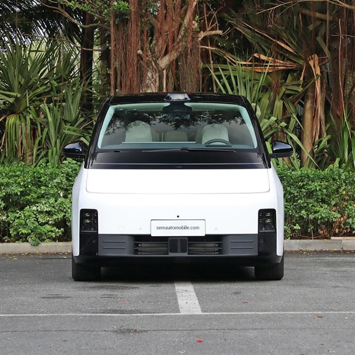 Lixiang Mega large MPV