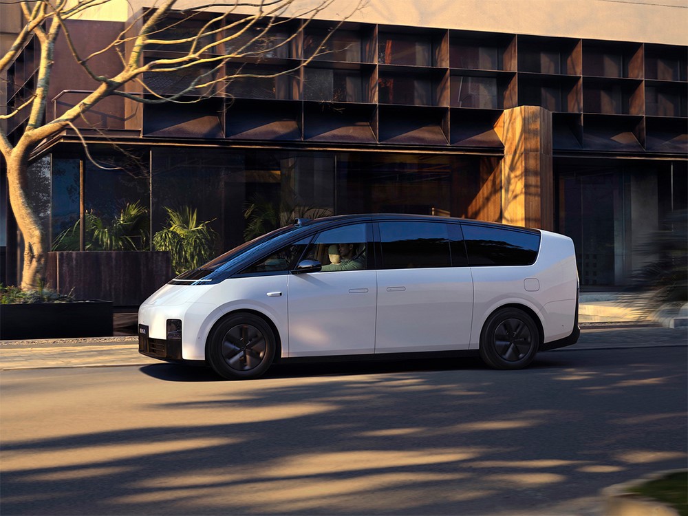 LI AUTO MEGA pure-electric MPV LI AUTO MEGA pure-electric MPV